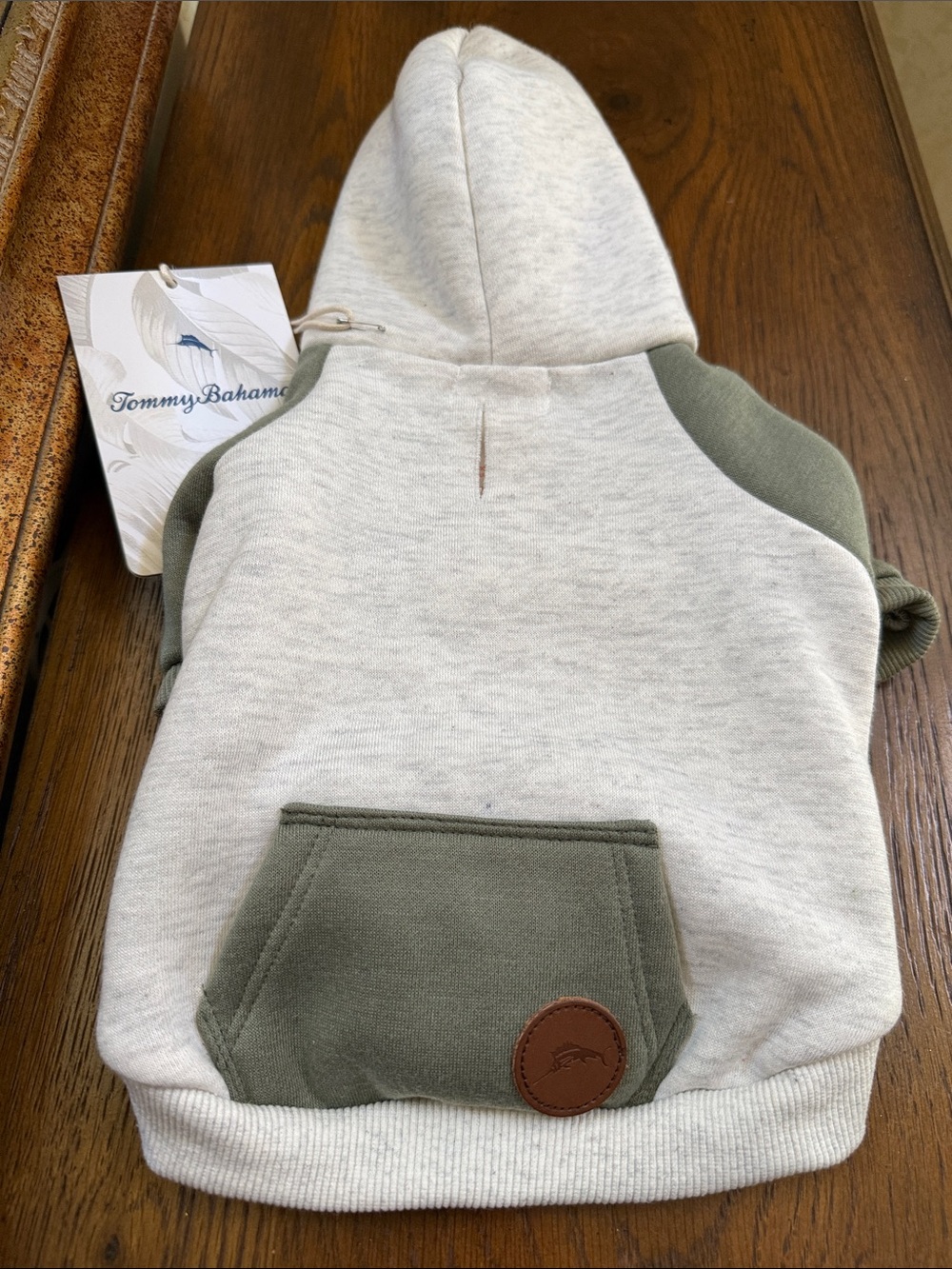 Tommy Bahama Dog Hooded Sweatshirt - Size XS.